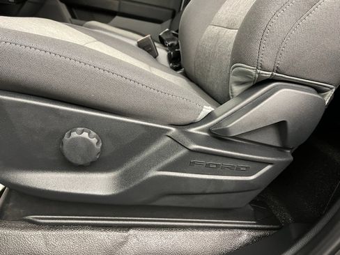 New 2026 Ford F550 4x4 Regular Cab Super Duty image 25