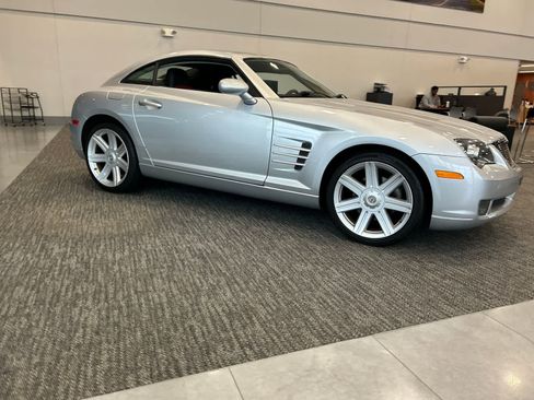 Used 2007 Chrysler Crossfire Limited image 10
