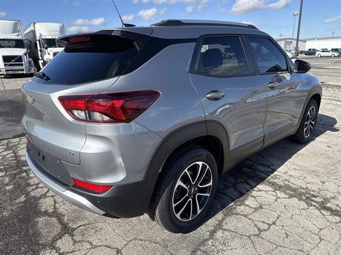 Used 2026 Chevrolet TrailBlazer LT w/ Convenience Package image 4