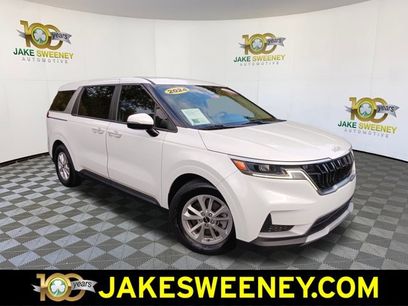 Certified 2024 Kia Carnival LX