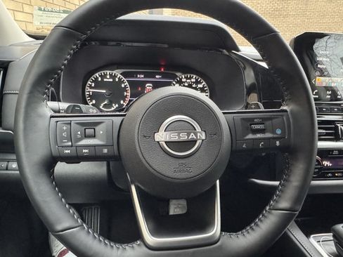 New 2025 Nissan Pathfinder SL AWD/4WD image 25