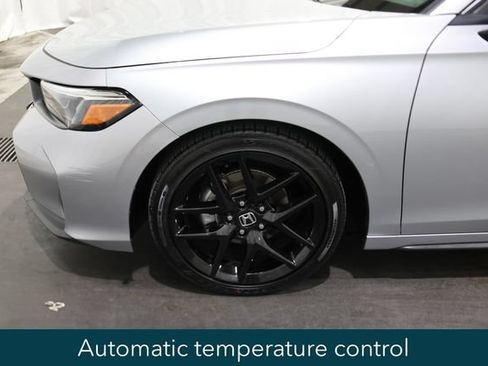 Used 2025 Honda Civic Sport image 6