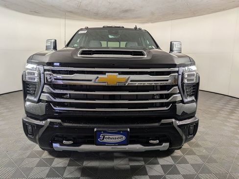 New 2026 Chevrolet Silverado 2500 High Country w/ High Country Premium Package AWD/4WD image 2