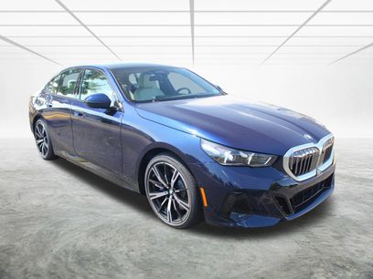 New 2026 BMW 550e xDrive w/ Executive Package