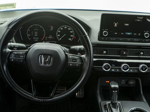 Used 2023 Honda Civic Sport image 19