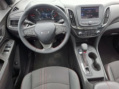 Certified 2024 Chevrolet Equinox RS AWD/4WD image 11