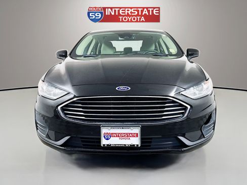 Used 2019 Ford Fusion S FWD image 2