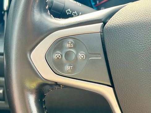 Used 2020 Chevrolet Colorado LT image 22