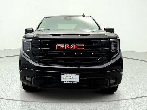 Used 2023 GMC Sierra 1500 Elevation AWD/4WD image 2