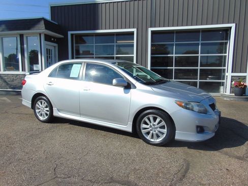 Used 2010 Toyota Corolla S FWD image 1