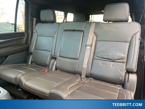 Used 2021 GMC Yukon XL Denali image 13