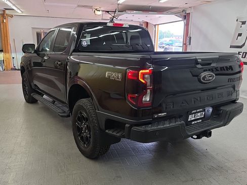 Used 2025 Ford Ranger Lariat w/ Advanced Towing Package AWD/4WD image 4
