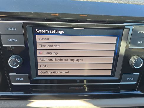 Used 2024 Volkswagen Taos S image 21