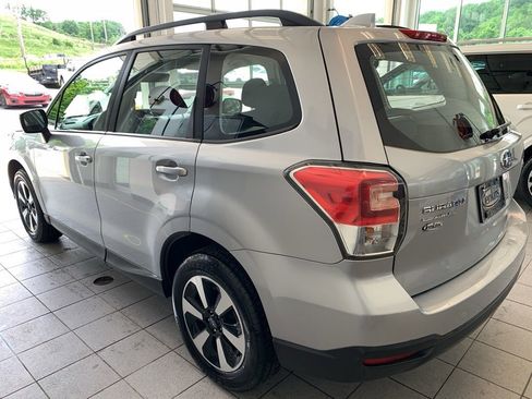 Used 2018 Subaru Forester 2.5i w/ Alloy Wheel Package AWD/4WD image 10