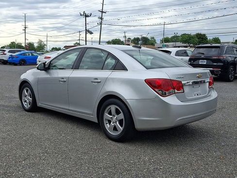 Used 2015 Chevrolet Cruze LT FWD image 4