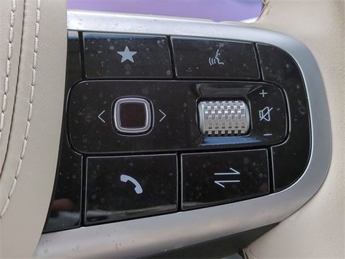 Used 2025 Genesis GV80 3.5T Prestige image 25