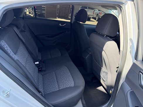 Used 2019 Hyundai Ioniq Electric FWD image 13