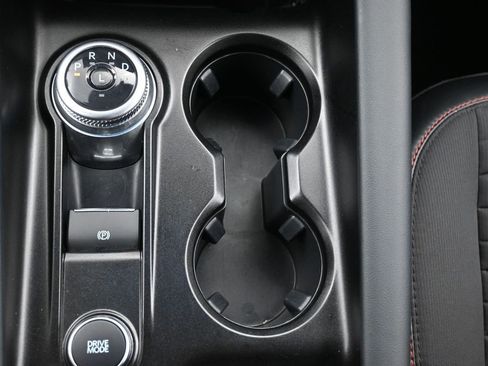 Used 2025 Ford Explorer ST-Line AWD/4WD image 15