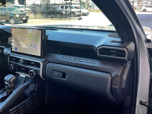 Used 2024 Toyota Tacoma Limited image 19