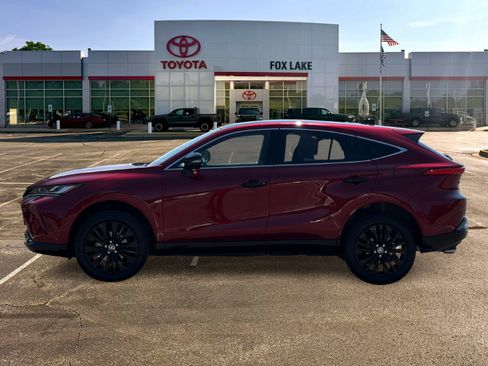 Used 2024 Toyota Venza Nightshade AWD/4WD image 2