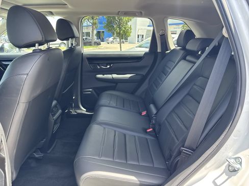 Used 2025 Honda CR-V EX-L image 18
