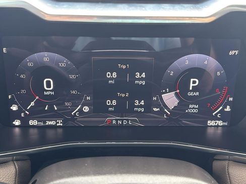 Certified 2025 GMC Canyon Denali image 30