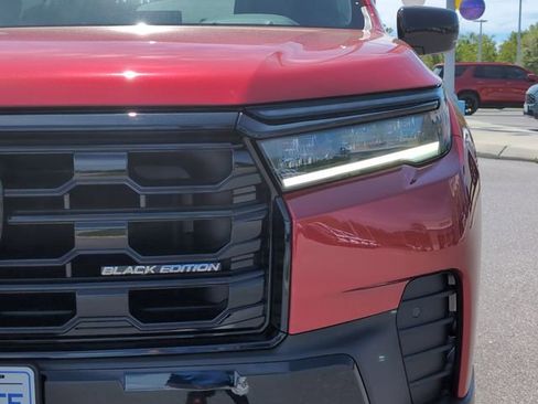 New 2026 Honda Pilot Black Edition image 12