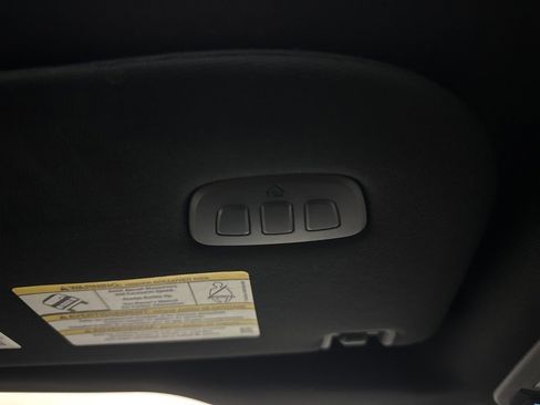 Used 2018 Ford F150 Platinum w/ Equipment Group 701A Luxury image 47