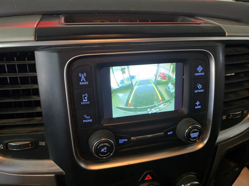 Used 2020 RAM 1500 Classic SLT AWD/4WD image 22
