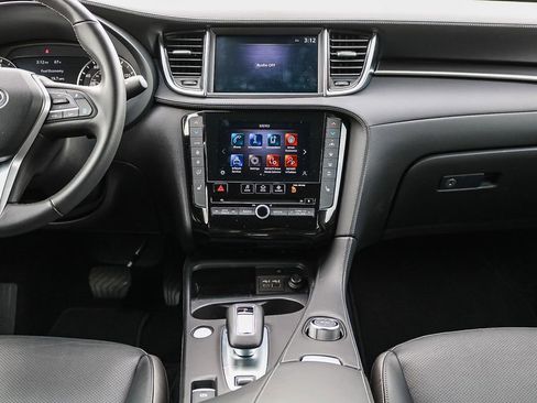 Used 2025 INFINITI QX50 Luxe image 14