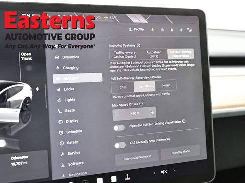 Used 2023 Tesla Model 3 Standard Range image 17