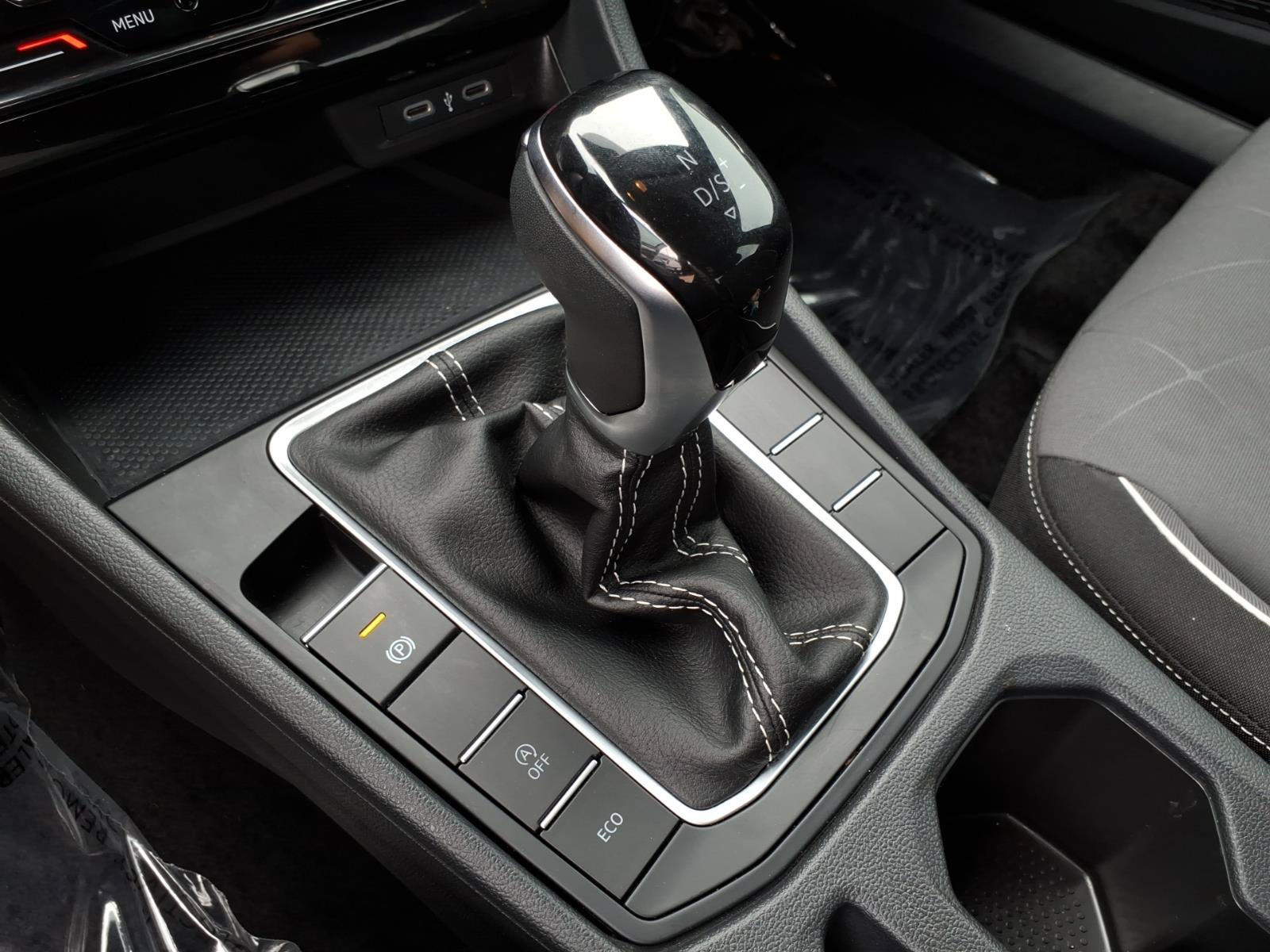 Certified 2026 Volkswagen Jetta Sport FWD image 29