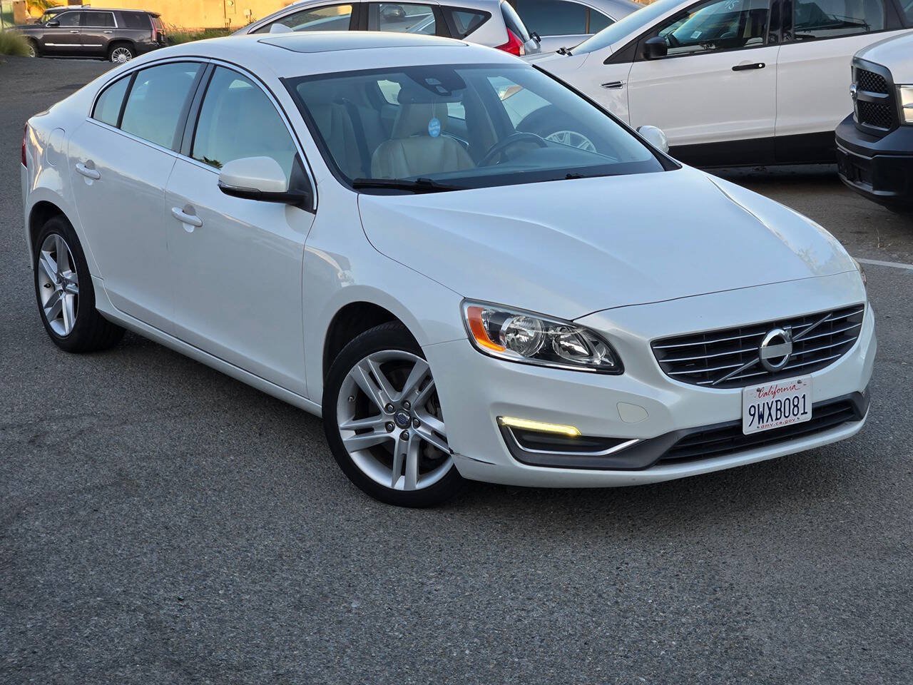Used 2014 Volvo S60 T5 FWD image 3