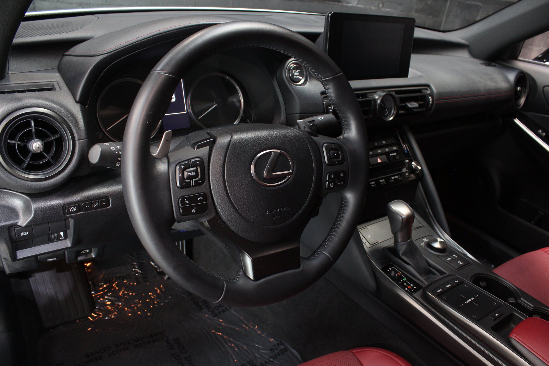 Used 2024 Lexus IS 350 F Sport RWD image 35