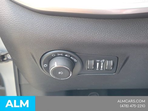 Used 2025 Jeep Compass Limited AWD/4WD image 26