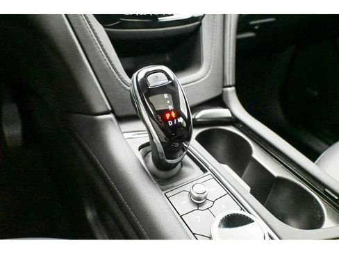 Certified 2024 Cadillac XT5 Premium Luxury image 27