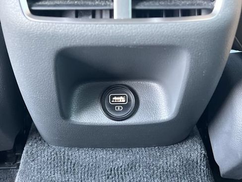 Used 2023 Hyundai Sonata Limited w/ Preferred Accessory Package FWD image 42