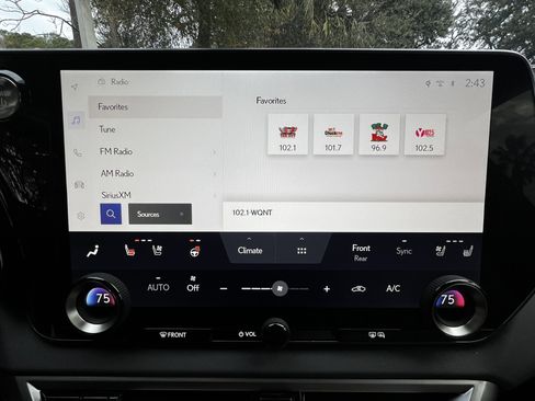 Used 2023 Lexus RX 350 w/ Cold Area Package image 23