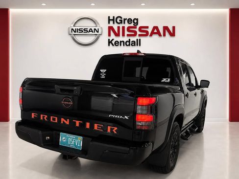 Used 2022 Nissan Frontier Pro-X RWD image 4