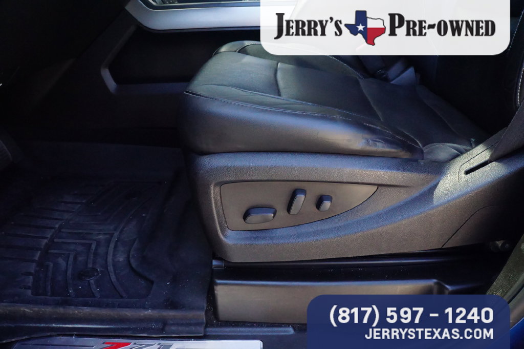 Used 2018 Chevrolet Silverado 2500 LTZ w/ Duramax Plus Package AWD/4WD image 17