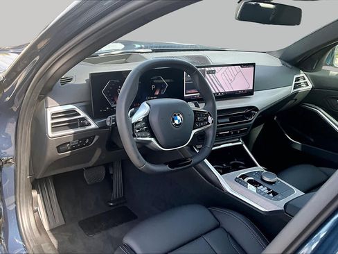 Used 2026 BMW 330i Sedan RWD image 17