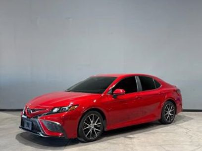 Used 2021 Toyota Camry SE