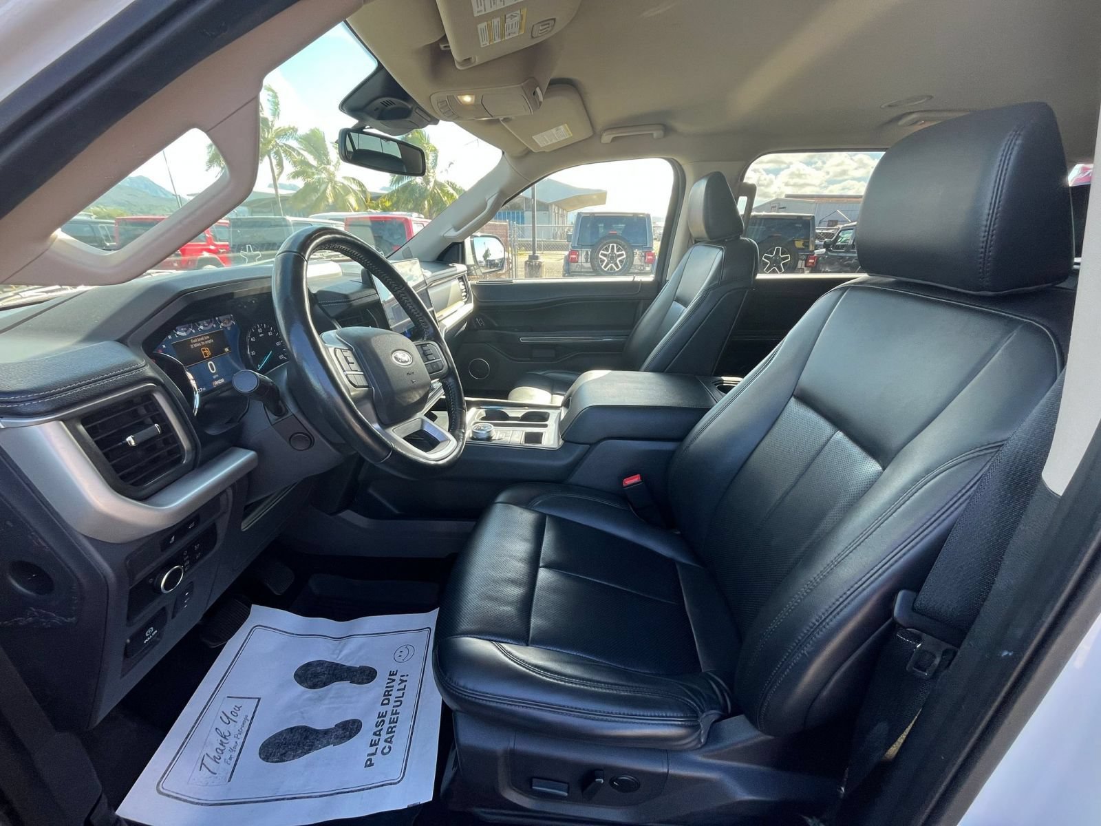 Used 2023 Ford Expedition XLT RWD image 28
