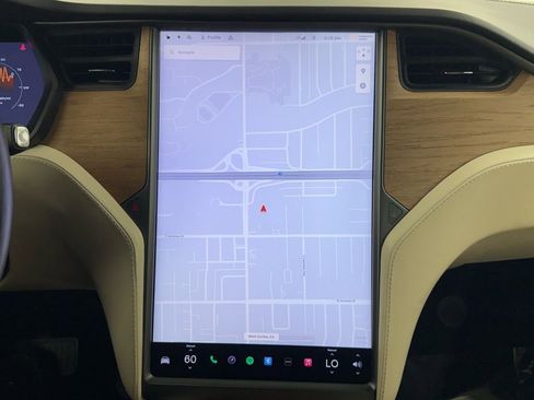 Used 2020 Tesla Model X Long Range image 24