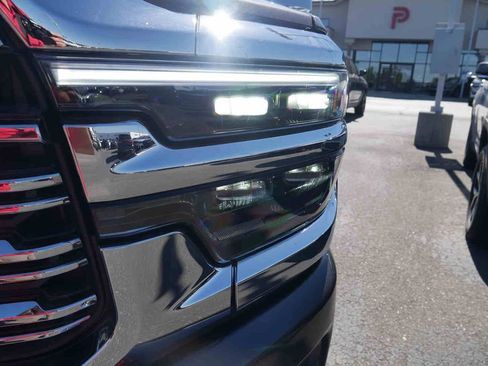 New 2026 RAM 3500 Limited image 32