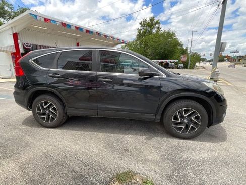 Used 2016 Honda CR-V SE image 8