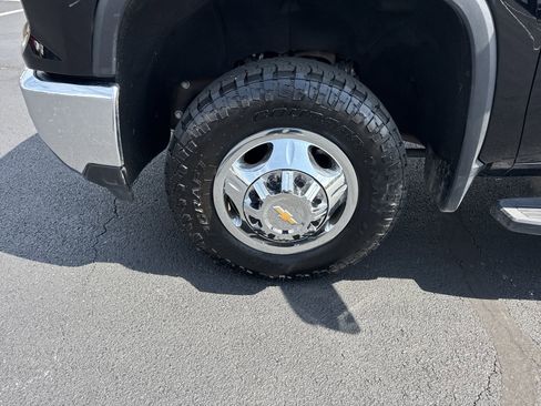 Used 2024 Chevrolet Silverado 3500 W/T w/ WT Convenience Package AWD/4WD image 10