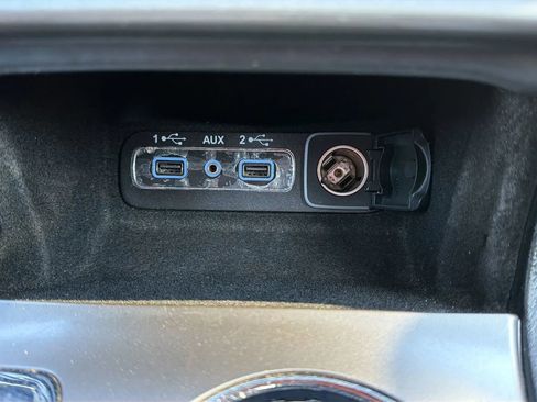Used 2020 Jeep Grand Cherokee Limited AWD/4WD image 18