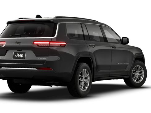 New 2026 Jeep Grand Cherokee L 4WD image 2