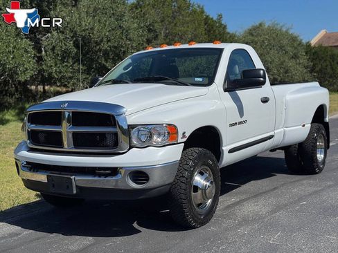 Used 2004 Dodge Ram 3500 Truck SLT w/ Trailer Tow Group AWD/4WD image 4
